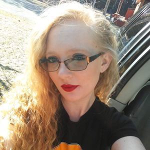 Meet your Posher, Michaela